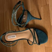 anja.heels@outlook.de