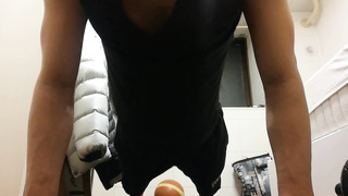 【男子高校生の筋トレ日記】腕、胸メインで軽く筋トレする