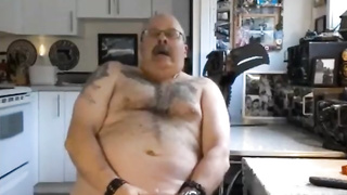 Daddy cam for me (with cum)