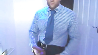 Str8 daddy has a new suit