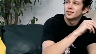 Fag Youthful Boys Chainsmoke and Blow Meaty Meatpipe Energetically