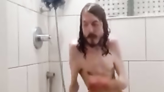 Solo just Washing up in Douche