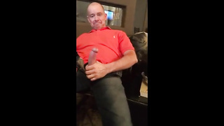 Str8 daddy jerking watching porn 3