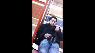 Str8 spy guy wants to play 11