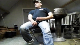 Str8 farmer daddy jerking 4