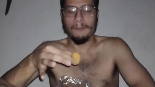 Comendo um montao de salgadinho e um pouco do meu progresso