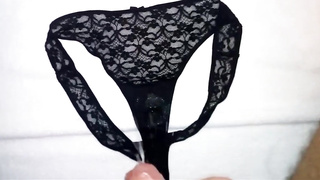 Huge load of cum on my sister's dirty panties (18 spurts) 5