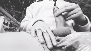 Chico prostituto cachondo toca su polla para internet oh si.... 7