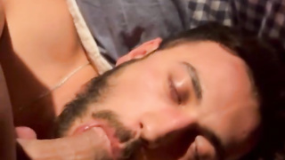 Tegsısatcım benım penisimi emdi siperlerimi yuttu emdi sikimi