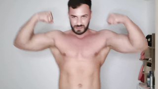 Pornfans-brandonmuscle