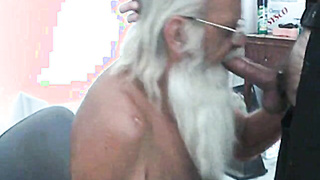 Daddy Santa Paul Eats Breakfast 6