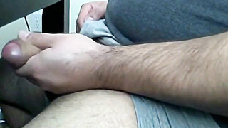 Amateur Chubby Bear Daddy Plays on Cam 2