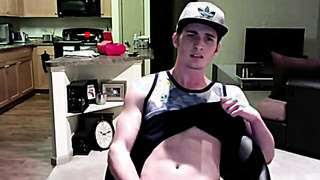 Twink Jerks Off on Webcam in His Apartment