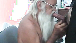 Santa Daddy Paul's Breakfast Blowjob 2