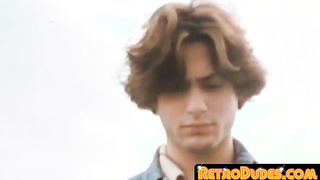 RetroDudes.com - Handsome dude double teamed by vintage backdoor bandits