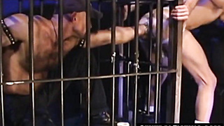 CentralFisting.com - Eric Evan knuckles jerek's donk thru clubs