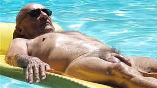 Amateur Dad and the Spanish-Spotted Otter