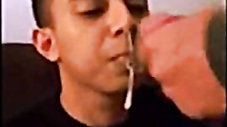 XXL Dinky Blow-job by Amateur Twunk