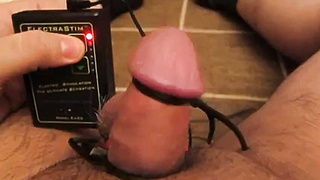 Good-sized Chub Squirts Off to Electro Jizz Intensity!