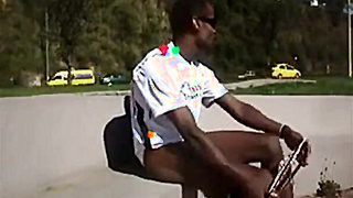 Giant Manhood Public Hand-job by Amateur Outdoors