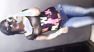 Egyptian Crossdresser Dances in Amateur Vid 2