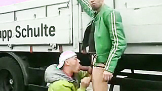 Amateur Outdoor Ficken mit Zwei Deutschen 5