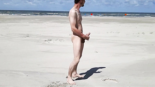 Outdoor Hand-job on the Beach with Denis Matern 2