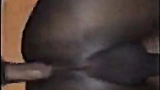 Lad chupa pau e leva mano liberal na bunda