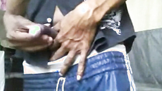 Chinese Boy from Sri Lanka Takes off and Jacks on Webcam