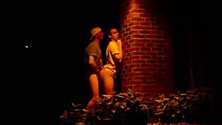 Sexo gaymale en callejón - Movie amateur de hombresencalzones