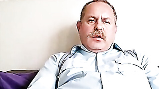 Thick Dad Grizzly Wanks Off His Puny Spunk-pump