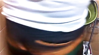 Dois caminhoneiros maduros transando no banheiro 2