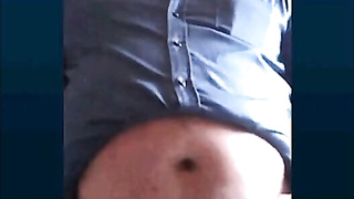 Meaty Turkish Granddad Drains His Schlong