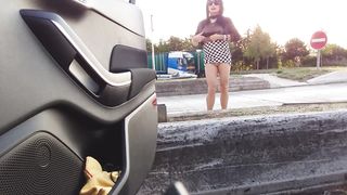 pute montre ses seins aux routiers