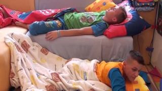 2 youthfull twunks Have Fun together!