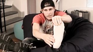 JT Reese gropes his soles and drains away with passion