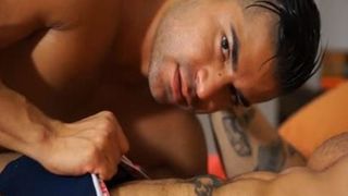 Muscle queer Rock-Hard donk stab With Facial Cumshot