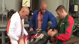 extreme German Knuckle