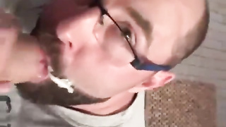 BEARDED STUD DEEPTHROATS a GRIZZLY'S SALAMI AND HE FINISHES OFF TRIO TIMES IN a ROW (HATCH AND BUTT)