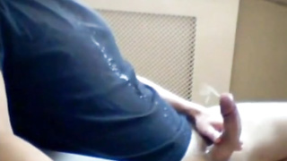 It looks like he's pissing cum